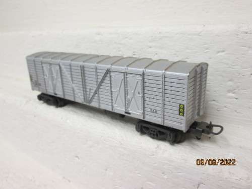 HO SCALE : LIMA : SAR : SILVER OZ BOX CAR