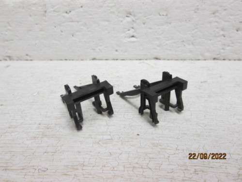 OO SCALE : HORNBY : BUFFER STOPS - X2