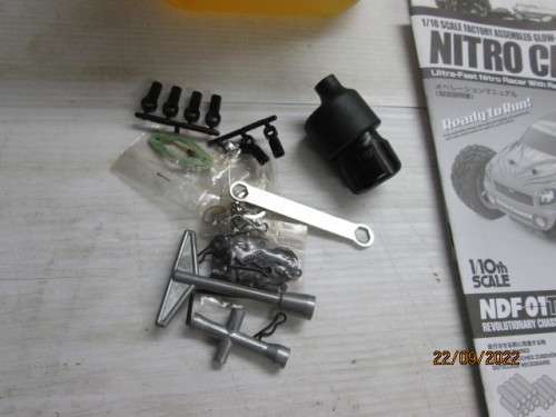 RADIO CONTROL CAR : TAMIYA : 1:10 SCALE : NITRO CRUSHER GAS 4X4 RACING TRUCK