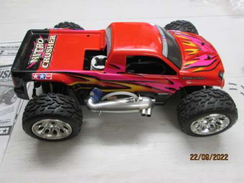 RADIO CONTROL CAR : TAMIYA : 1:10 SCALE : NITRO CRUSHER GAS 4X4 RACING TRUCK