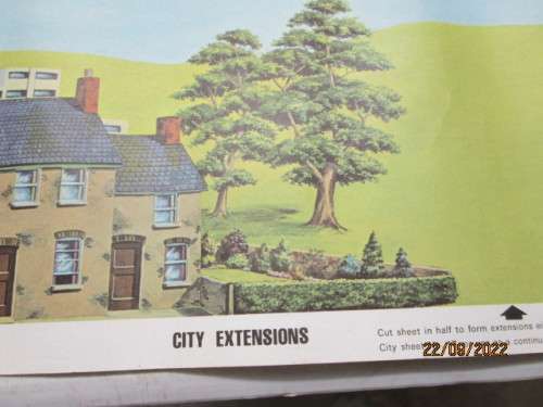 HO SCALE : PECO : BACK DROPS - SK-17 + SK-18