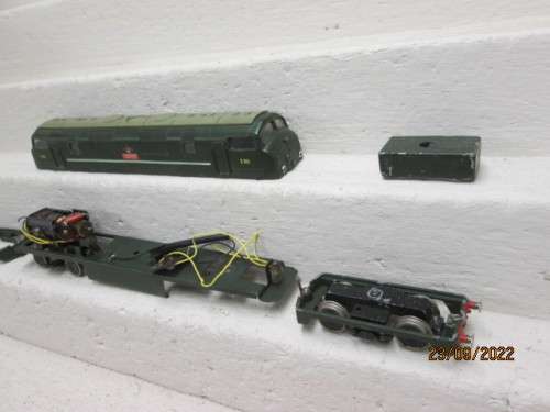 OO SCALE : HORNBY DUBLO : DIESEL LOCOMOTIVE