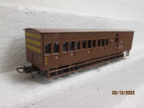HO SCALE : LIMA : SAR : V8 GUARDS VAN