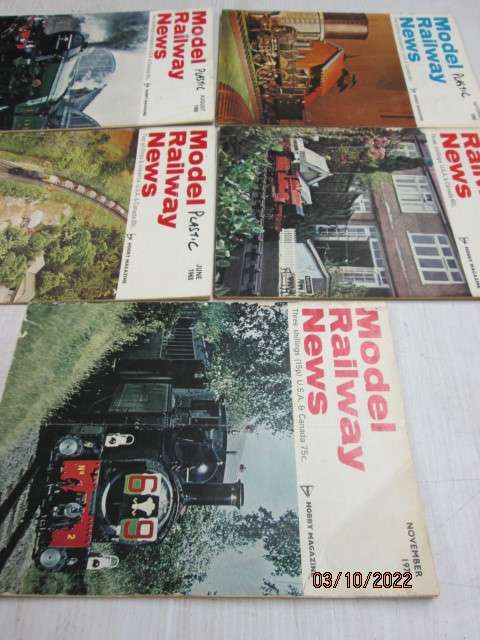 BOOK : X5 - MODEL RAILWAY NEWS