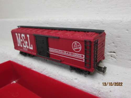 HO SCALE : RIVEROSSI : M.StL BOX CAR - BOXED