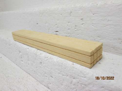 HO SCALE : LIMA : TWIN WAGON - WOOD LOAD ONLY