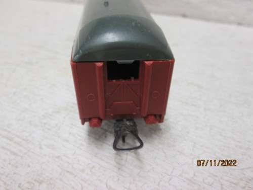 HO SCALE : LIMA : SAR - ORANGE EXPRESS - IST CLASS COACH