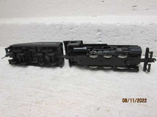 HO SCALE : BACHMANN - UNION PACIFIC - 0-6-0 STEAM LOCOMOTIVE