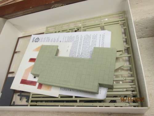 HO / OO SCALE : RATIO - GOODS SHED - KIT - BOXED