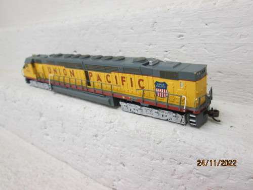 N SCALE : BACHMANN - DD40 AX - UNION PACIFIC DIESEL LOCOMOTIVE - DCC