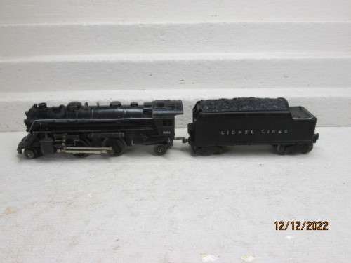 O SCALE : LIONEL :2-4-2  STEAM LOCOMOTIVE