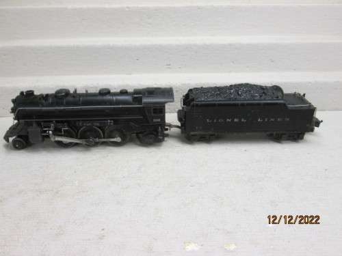 O SCALE : LIONEL :2-6-2  STEAM LOCOMOTIVE