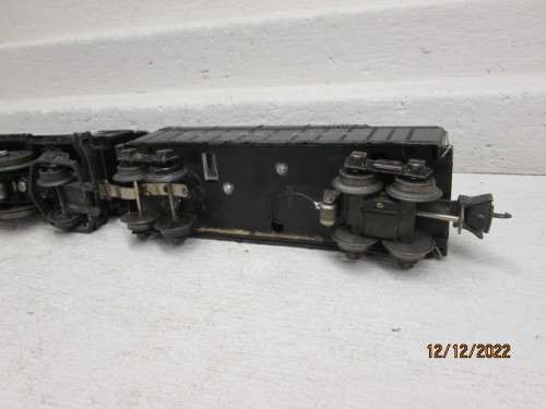 O SCALE : LIONEL :2-6-2  STEAM LOCOMOTIVE