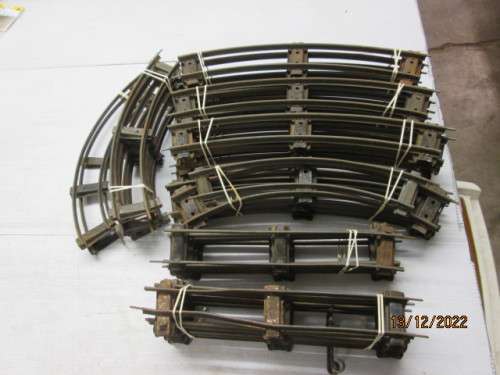 O SCALE : HORNBY : 2-RAIL TRACK - X36 PIECES