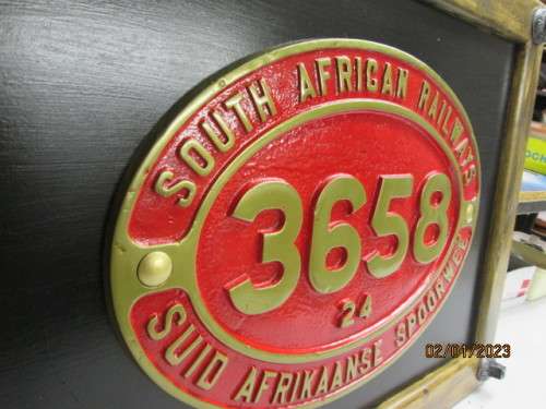 SOUTH AFRICAN RAILWAY - CLASS 24 STEAM - REPLICA PLATE MOUNTED ON SOLID FRAME