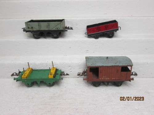 O SCALE : HORNBY : WAGONS - X4