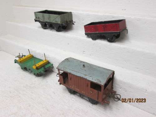 O SCALE : HORNBY : WAGONS - X4