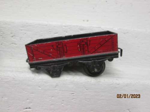 O SCALE : HORNBY : WAGONS - X4