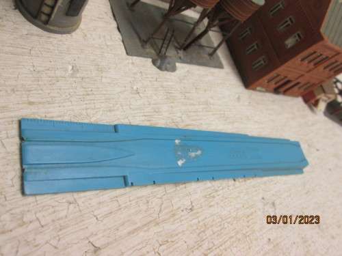 N SCALE : BUILDINGS ETC