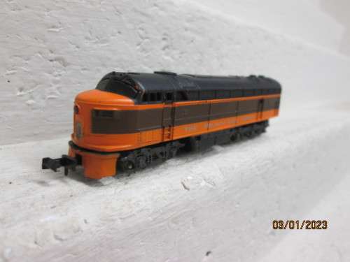 N SCALE : ATLAS : THE MILWAUKEE ROAD - DIESEL LOCOMOTIVE - BOXED