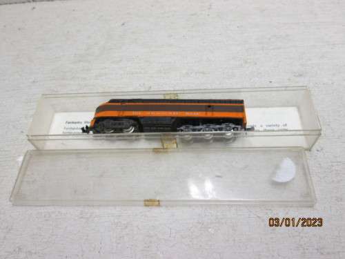 N SCALE : ATLAS : THE MILWAUKEE ROAD - DIESEL LOCOMOTIVE - BOXED