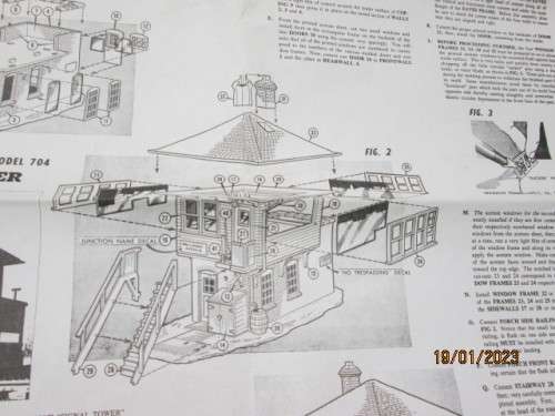 HO  SCALE : ATLAS : SIGNAL TOWER - KIT - BOXED