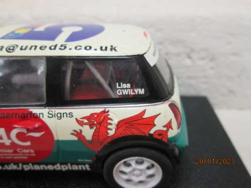1:32 SCALE : SCALEXTRIC : MINI COOPER- S - NO.15 - BOXED