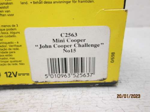 1:32 SCALE : SCALEXTRIC : MINI COOPER- S - NO.15 - BOXED