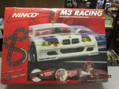 1:32 SCALE : NINCO : M3 RACING SET - BOXED