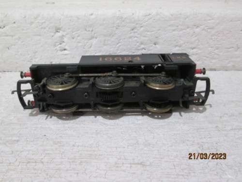 OO SCALE : HORNBY : CLASS 3F 0-6-0 STEAM LOCOMOTIVE - BOXED