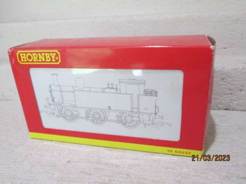 OO SCALE : HORNBY : CLASS 3F 0-6-0 STEAM LOCOMOTIVE - BOXED