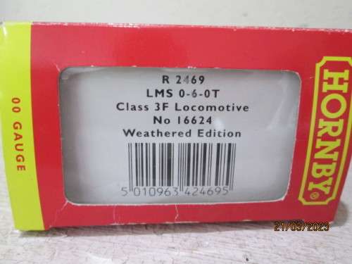OO SCALE : HORNBY : CLASS 3F 0-6-0 STEAM LOCOMOTIVE - BOXED