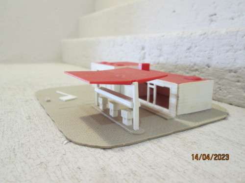 N SCALE : POLO : PETROL STATION