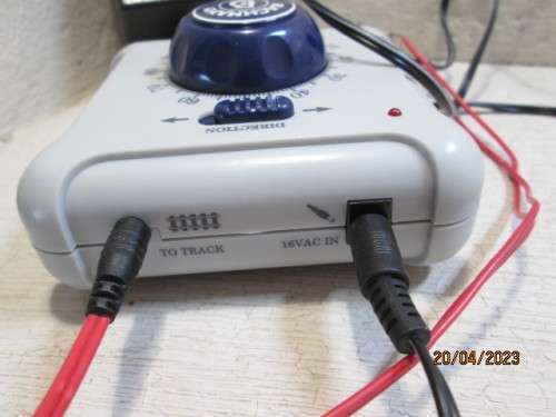 HO SCALE : BACHMANN - TRANSFORMER / CONTROLLER