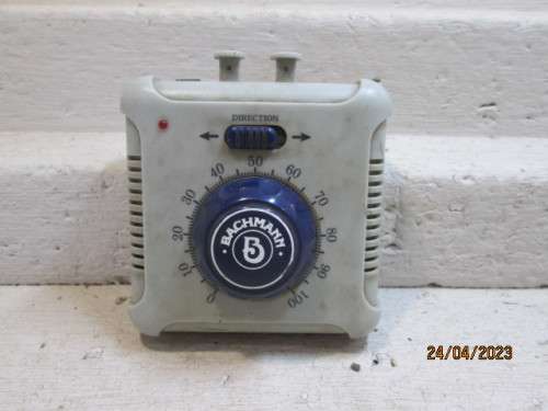 HO SCALE : BACHMANN : CONTROLLER