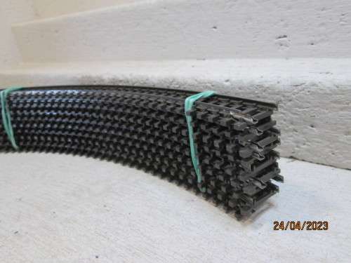 HO / OO SCALE : TRIANG : BENDS - X9