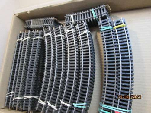 HO / OO SCALE : LIMA : VARIOUS LIMA TRACK X124 PIECES