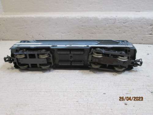 HO SCALE :  LIMA : SNCF BLUE DIESEL LOCOMOTIVE