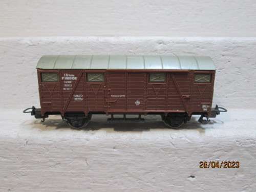 HO SCALE : LIMA : BOX CAR -  FS