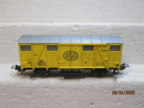 HO SCALE : LIMA : BOX CAR - ASG