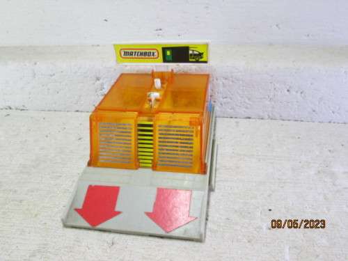 MATCHBOX : STARTING GATE GARAGE