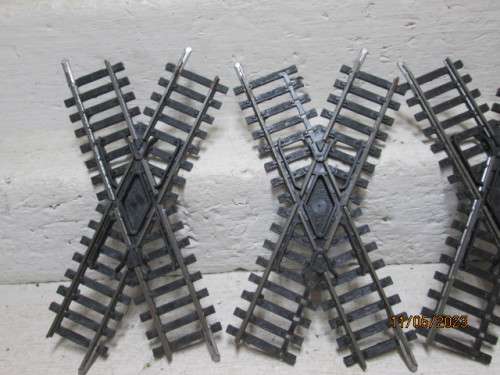 HO / OO SCALE : JOUEF CROSSOVERS - X4