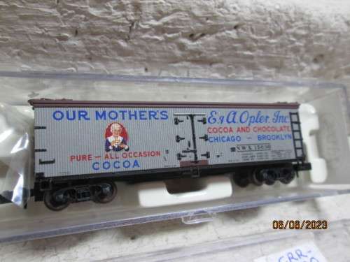 N SCALE : ATLAS : 40 FOOT WOOD REEFER - BOXED