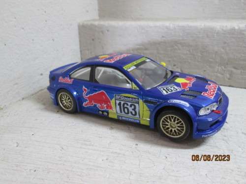 1:32 SCALE : NINCO : BMW RED BULL SLOT CAR