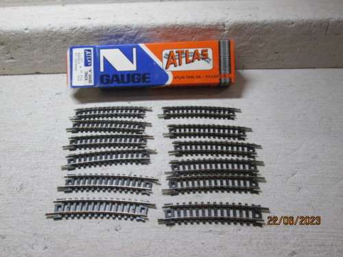 N SCALE : ATLAS : 11` RADIUS MEDIUM BENDS - X12 - BOXED