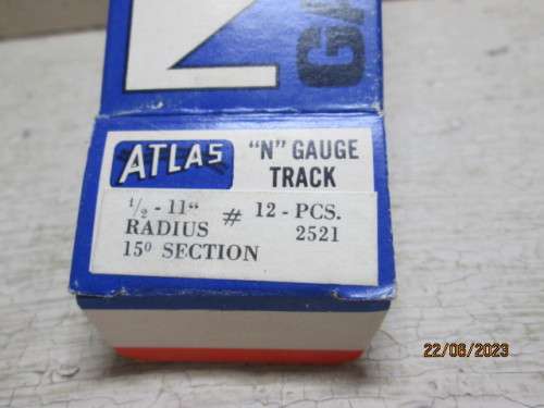 N SCALE : ATLAS : 11` RADIUS MEDIUM BENDS - X12 - BOXED