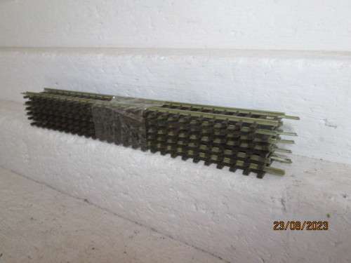 HO / OO SCALE : HORNBY DUBLO - TRACK - X6 PIECES