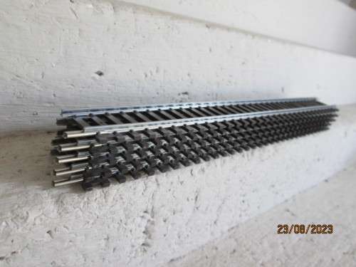 HO / OO SCALE : STRAIGHTS - X5 (PART OF CNA COLLECTION)