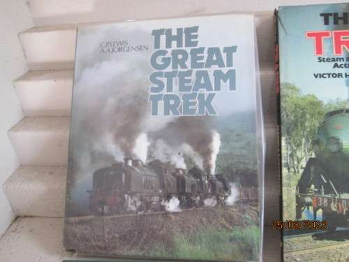 HARDCOVER BOOKS : VARIOUS TRAINS X4 - INCLUDING X1 ON SAR TRAINS