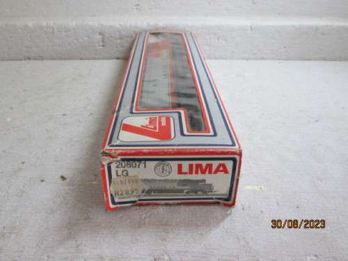 HO SCALE : LIMA - SANTE FE DIESEL LOCOMOTIVE - BOXED